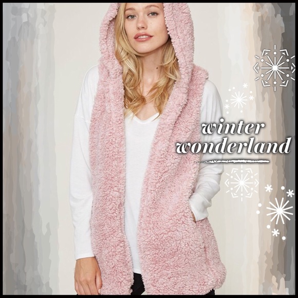 Boutique Jackets & Blazers - Two-Toned Sherpa Vest